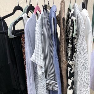 a collection of mixed CAbi pieces.